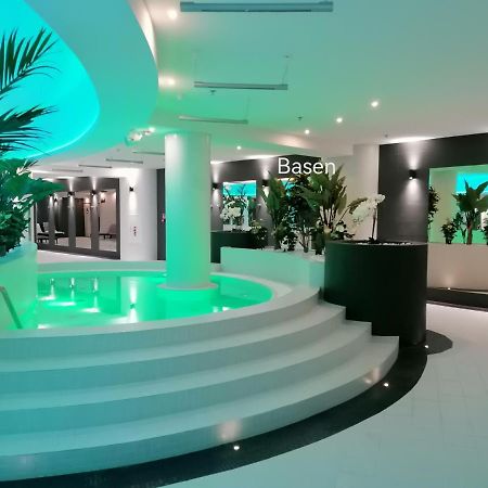 Szczecin Hanza Tower Apartment-Basen エクステリア 写真