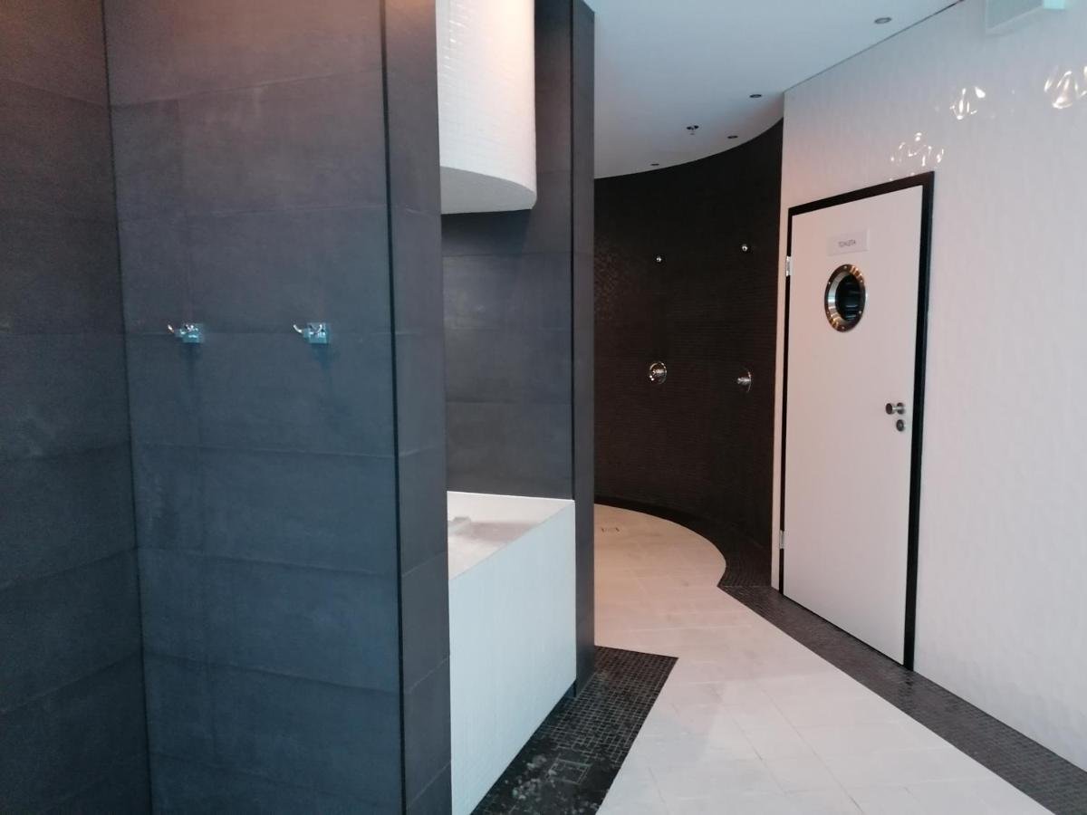 Szczecin Hanza Tower Apartment-Basen エクステリア 写真