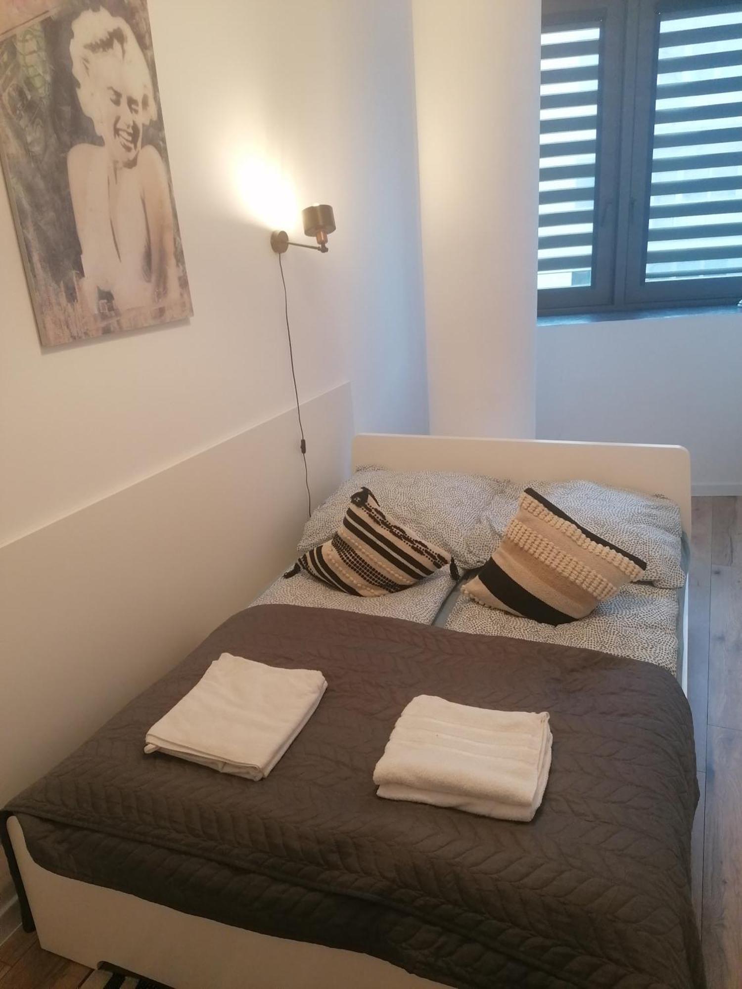 Szczecin Hanza Tower Apartment-Basen エクステリア 写真